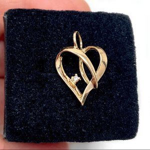 10k Solid Yellow Gold Genuine Diamond Accent Heart Pendant (.85 inch)